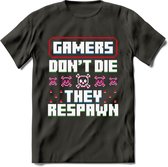 Gamers don't die pixel T-shirt | Gaming kleding | Grappig game verjaardag cadeau shirt Heren – Dames – Unisex | - Donker Grijs - M