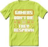 Gamers don't die pixel T-shirt | Oranje | Gaming kleding | Grappig game verjaardag cadeau shirt Heren – Dames – Unisex | - Groen - XL