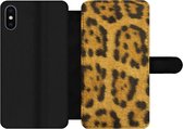 Telefoonhoesje Geschikt voor iPhone XS telefoonhoesje - Luipaard vacht - Met vakjes - Wallet case met magneetsluiting