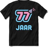 77 Jaar Feest kado T-Shirt Heren / Dames - Perfect Verjaardag Cadeau Shirt - Licht Blauw / Licht Roze - Maat XXL