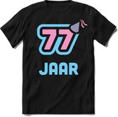 77 Jaar Feest kado T-Shirt Heren / Dames - Perfect Verjaardag Cadeau Shirt - Licht Blauw / Licht Roze - Maat XL