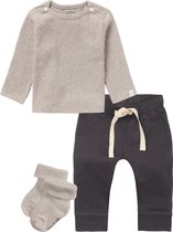 Noppies kledingset - 3 delig - Shirt Natal Taupe - Broek charcoal antraciet grijs - 1paar sokjes Taupe - Maat 62