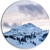 Dibond Muurcirkel - Berg vol met Sneeuw - 30x30 cm Foto op Aluminium Muurcirkel (met ophangsysteem)