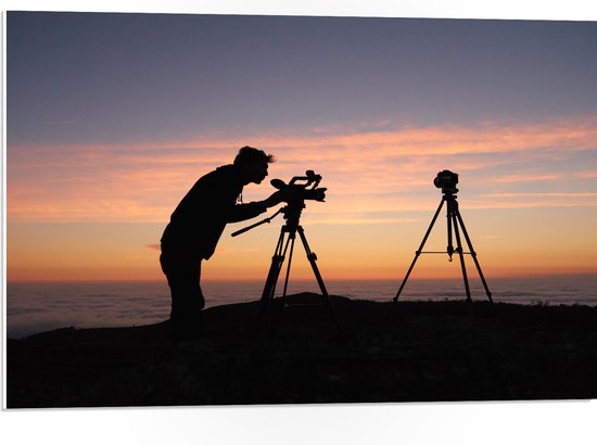 WallClassics - Plaque de Mousse PVC - Silhouette de Photographe à l'Océan - Photo 75x50 cm sur Plaque de Mousse PVC (Avec Système d'accrochage)