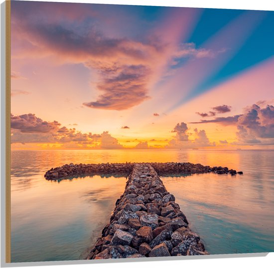 Hout - Kleurrijke Zonsondergang bij het Water met Stenen - 100x100 cm - 9 mm dik - Foto op Hout (Met Ophangsysteem)