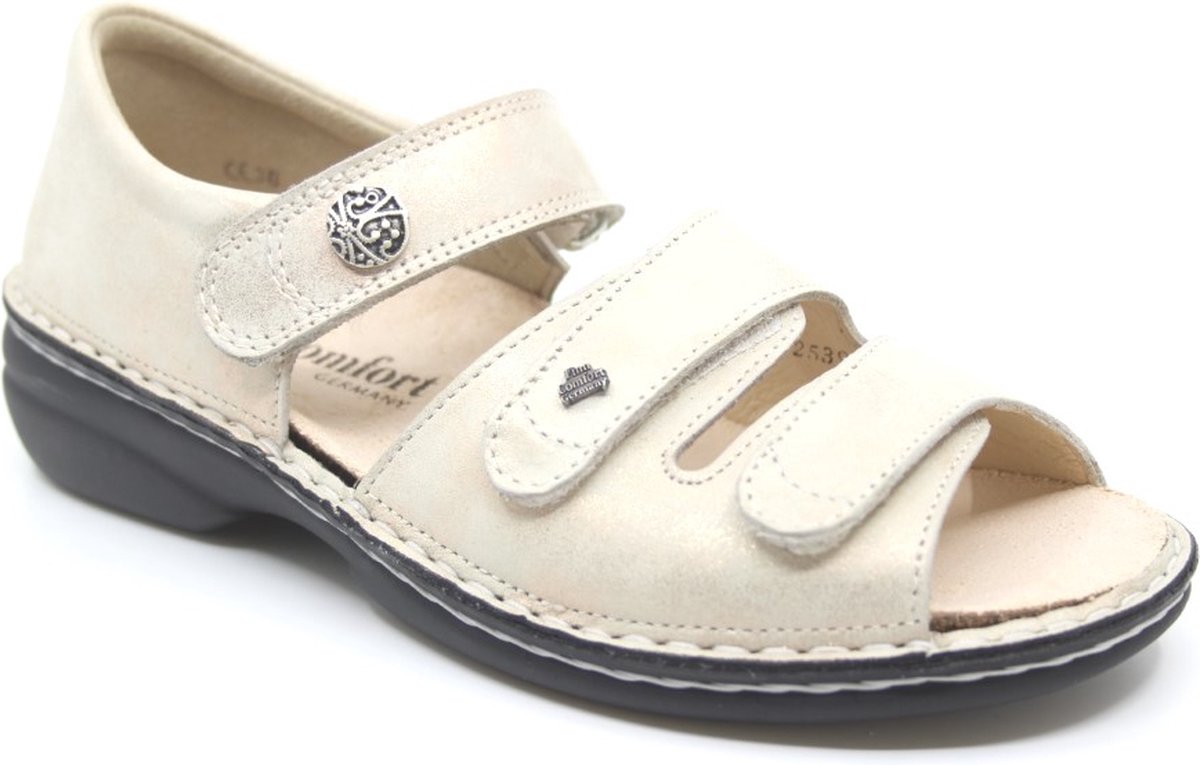 Sandales femmes finn comfort sale