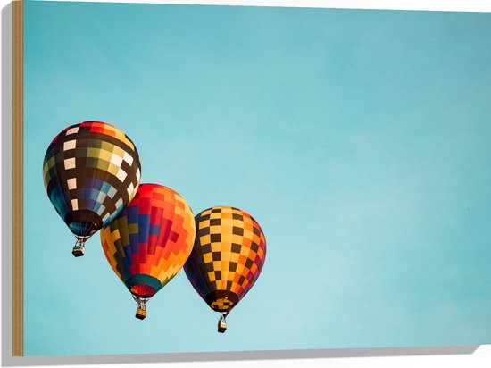 WallClassics - Hout - Gekleurde Luchtballonnen in de Lucht - 80x60 cm - 9 mm dik - Foto op Hout (Met Ophangsysteem)