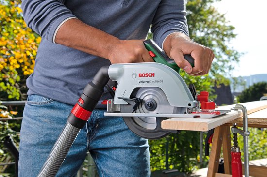 Bosch UniversalCirc 18V-53 Accu cirkelzaag - Zonder 18V accu en lader