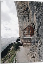 WallClassics - Tuinposter – Huisje op de Noordelijke top van Appenzeller Alpen - 70x105 cm Foto op Tuinposter (wanddecoratie voor buiten en binnen)
