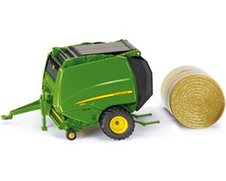 foto van SIKU 2465, John Deere 990 Balenpers, 1:32, metaal/kunststof, groen, zijkanten en laadklep kunnen open