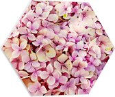 PVC Schuimplaat Hexagon - Roze Bloementjes - 50x43.5 cm Foto op Hexagon (Met Ophangsysteem)