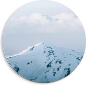 WallClassics - PVC Schuimplaat Muurcirkel - Sneeuw op Bergtop met Wolken - 40x40 cm Foto op Muurcirkel (met ophangsysteem)