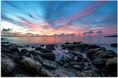 Poster (Mat) - Stenen in het Water bij Blauw met Roze Lucht - 60x40 cm Foto op Posterpapier met een Matte look
