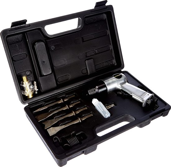 Geopende zwarte koffer met Stanley luchthamer set, hamer, beitels, oliehouder en accessoires.