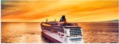 WallClassics - Poster Glanzend – Cruise op Zee met groen gele Lucht - 120x40 cm Foto op Posterpapier met Glanzende Afwerking