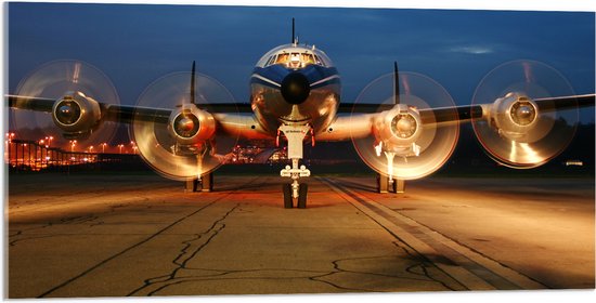 WallClassics - Acrylglas - Vooraanzicht van Vliegtuig in de Avond - 100x50 cm Foto op Acrylglas (Wanddecoratie op Acrylaat)