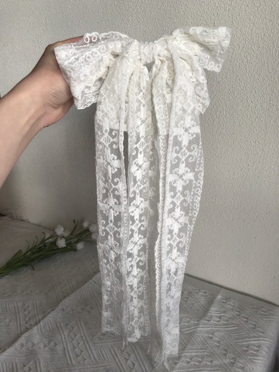 DesignB London - Nœud pour cheveux en organza à surpiqûres - Rose | ASOS