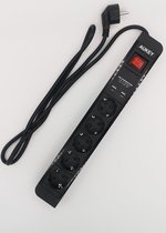 Aukey zwarte stekkerdoos PA-S2 - Zwart- 1.5m - met 5 stopcontacten en 2 USB poorten - Stekkerdoos met schakelaar - Max 3A, 3680 W - handig in gebruik