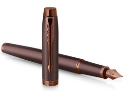 Parker IM Monochrome vulpen | blauwe inkt | bordeauxrode afwerking en details | fijne punt | met geschenkdoos