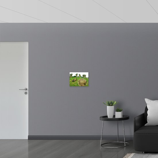 WallClassics - Poster Glossy – Roches calcaires dans une prairie - 40x30 cm Photo sur Papier Poster avec Finition Brillante