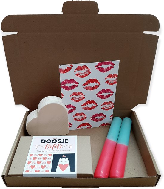 Pakket Liefde - brievenbuspakket - Valentijn - Moederdag - Een doosje  Liefde - Kaarsen... | bol.com