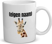 Akyol - giraffe met eigen naam koffiemok - theemok - Giraffe - giraffe liefhebbers - mok met eigen naam - dieren liefhebber - leuk cadeau voor iemand die houdt van giraffen - cadeau - kado - 350 ML inhoud