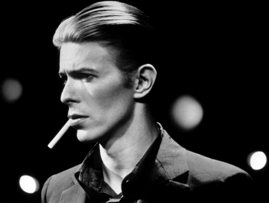 David Bowie- Kristal Helder Galerie kwaliteit Plexiglas 5mm. - Blind Aluminium Ophangframe - Luxe wanddecoratie - Fotokunst - professioneel verpakt en gratis bezorgd