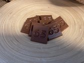 Chocolade cijfers - 65 - Mix Melk, Wit & Puur chocolade - 32 stuks - Verjaardag cadeau - 65 jaar