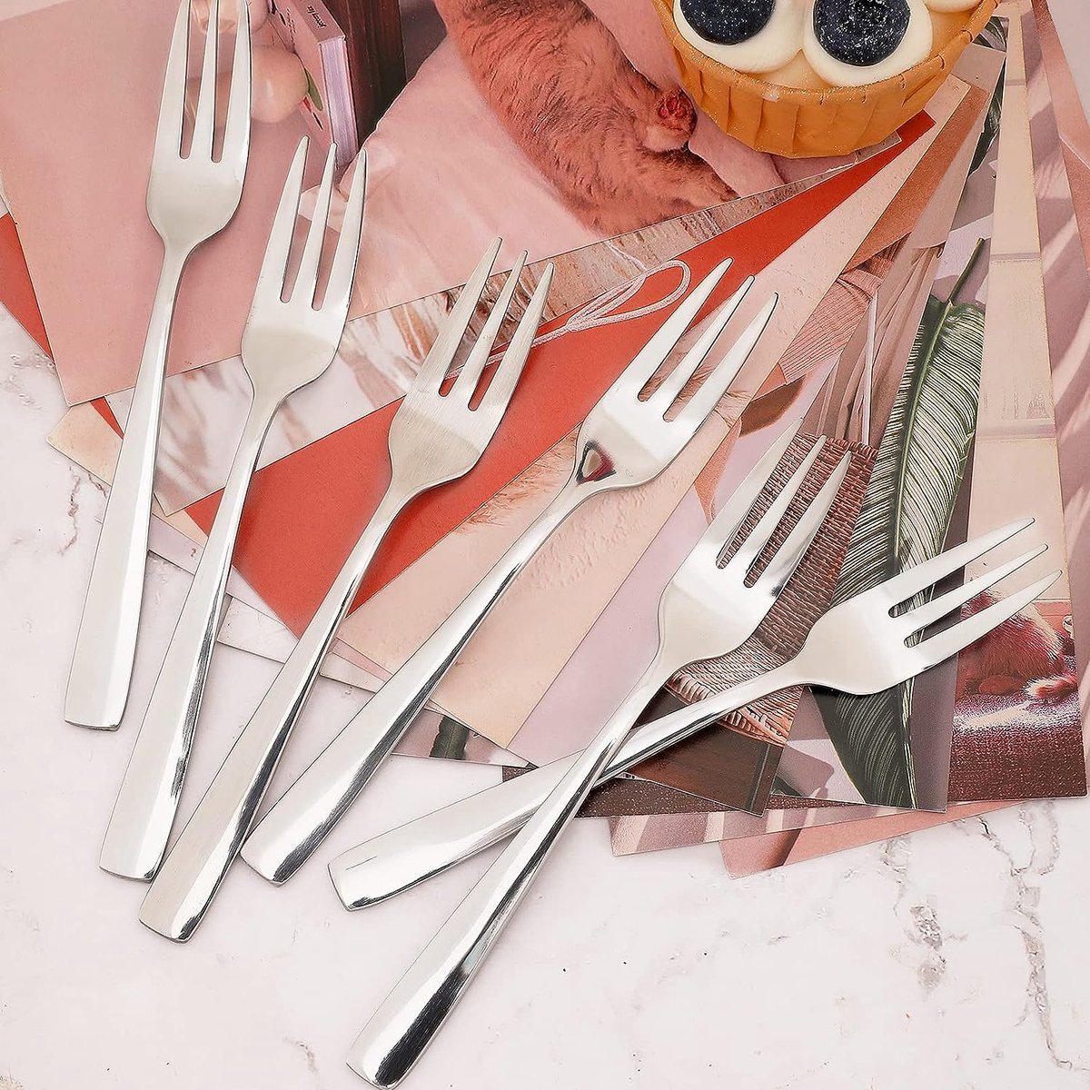 Taartvorken, 24 stuks, kleine vorken, roestvrij staal, dessertvorken, taartvorken, theegvorken, kleine slavorken, voorrecht voor thuis, feest, restaurant, vaatwasserbestendig, spiegelgepolijst, 13.7 cm, zilver