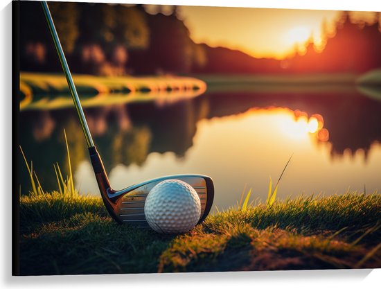 Canvas - Golf - Golfbal - Golfclub - Zonsondergang - Gras - Water - 100x75 cm Foto op Canvas Schilderij (Wanddecoratie op Canvas)