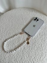 xoxo Wildhearts telefoonkoord - Pearlfection - Kort koord - Geschikt voor iPhone - Geschikt voor Samsung - Universeel - Phone cord - Telefoonketting - Koord voor telefoon - Telefoon hanger parel ketting