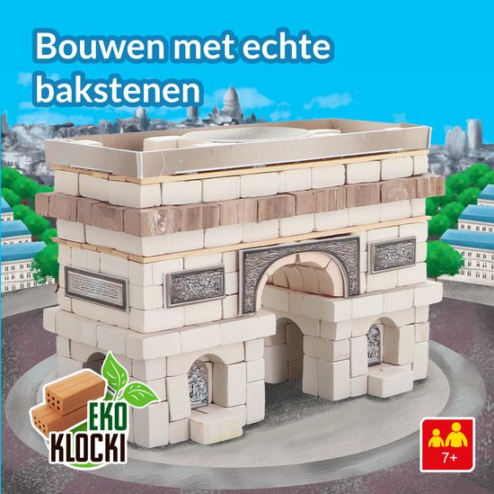 Modèle de l'Arc de Triomphe construit en briques légères naturelles.