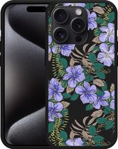 Cazy Hoesje Zwart geschikt voor iPhone 15 Pro Purple Flowers