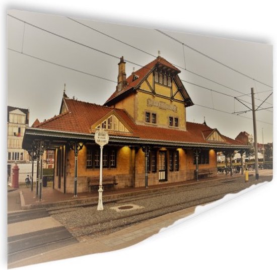 De Haan aan zee - Souvenirs de De Haan - La station de tramway classée de De Haan aan zee - papier poster 60x90 cm - Colombages anglo-normands - Tirage photo sur Poster (décoration murale salon/chambre) - Souvenirs de la mer