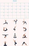 Kalender met 13 yoga poses in grijs en zwart sportkleding voor juni.