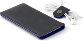 JACCET lederen iPhone 15 Pro sleeve - antraciet/zwart leer met blauw wolvilt - Handgemaakt in Nederland
