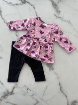 Baby meisjes setje 2 delig "Roze met hartjes", verkrijgbaar in de maten 56 t/m 80