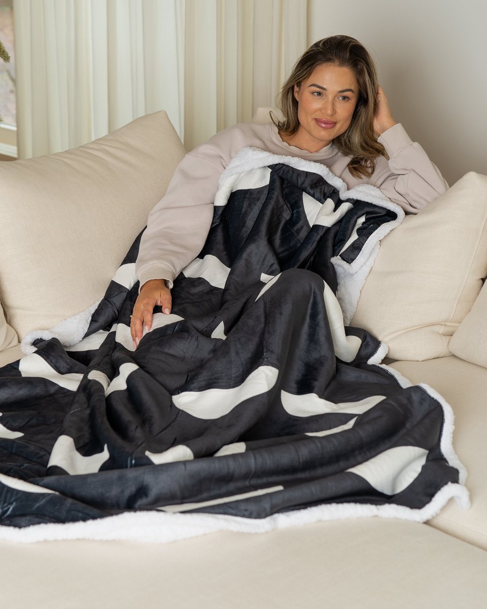 Plaid met Voetenzak - Deken - Zwart en Wit - Fleece - Sherpa - Print - 180 x 130 cm – foto 4