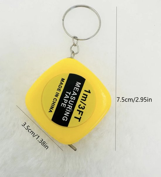Ecarla - Sleutelhanger met Beer in Groene Broek, BRL291