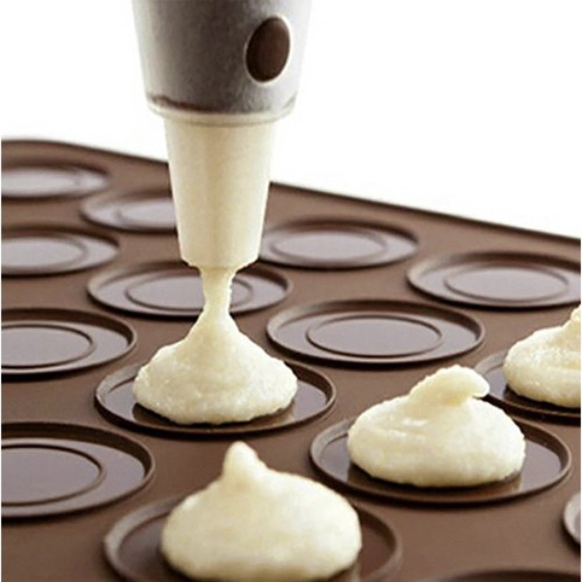 Rouleau à Pâtisserie Acier Inoxydable Réglable 43cm Avec 4 Anneaux Et Tapis Silicone