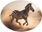 PVC Schuimplaat Ovaal - Rennende Zebra over het Landschap van Afrika - 68x51 cm Foto op Ovaal (Met Ophangsysteem)