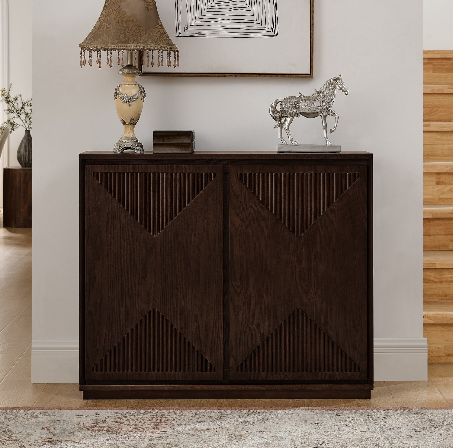 REDOM Buffetkast B 95,4 x D 23,5 x H 82,5 cm - 2 deuren met V-groeven en openingen achterin - Walnootkleurig Donkere walnootkleur