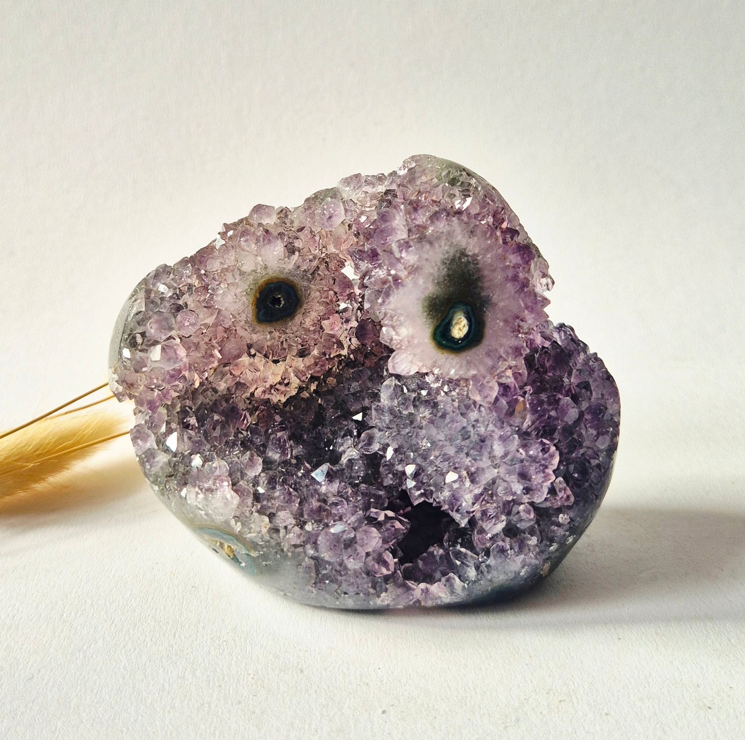 Moonlight Gemstones Amethyst Eyes Freeform – Agate Eye – 419g Meerkleurig