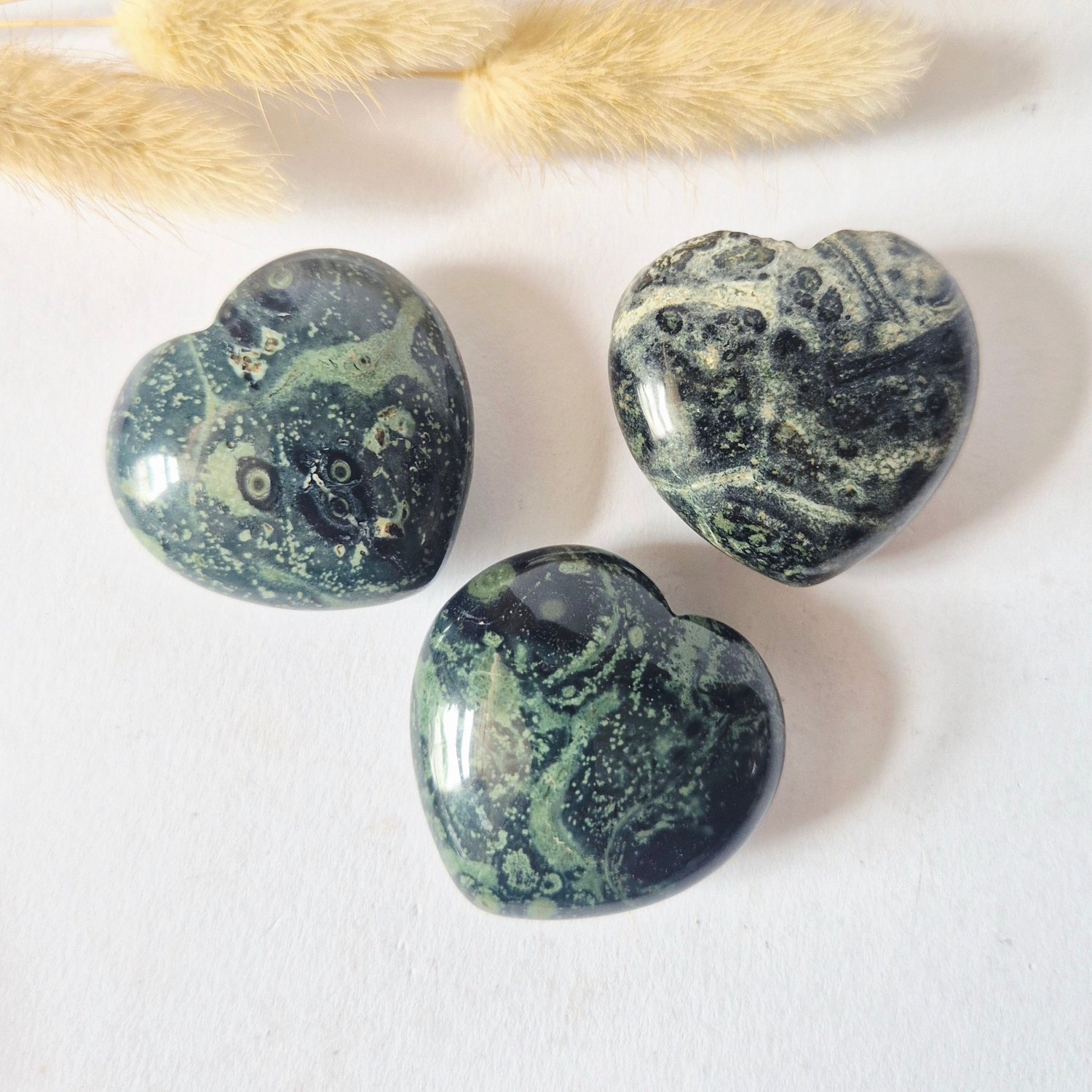 Moonlight Gemstones Edelsteen Bol Hartje Zaksteen 3-4cm – Kambaba Jasper Meerkleurig
