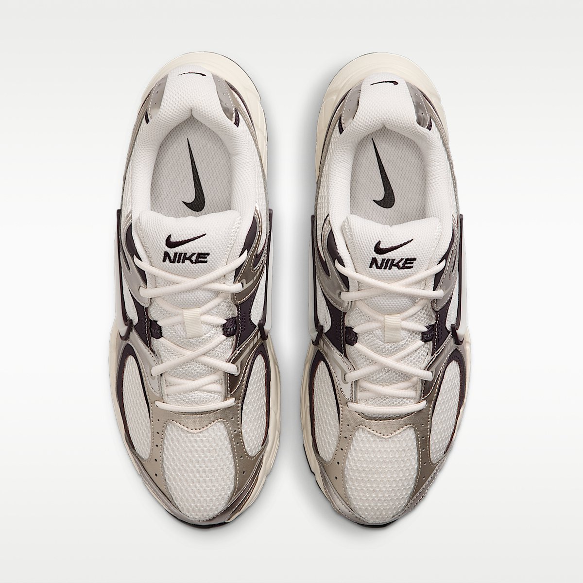 Nike V5 RNR – Phantom/Phantom-Moon Particle V5 RNR Lifestyle Heren Sneakers voor Mannen Beige