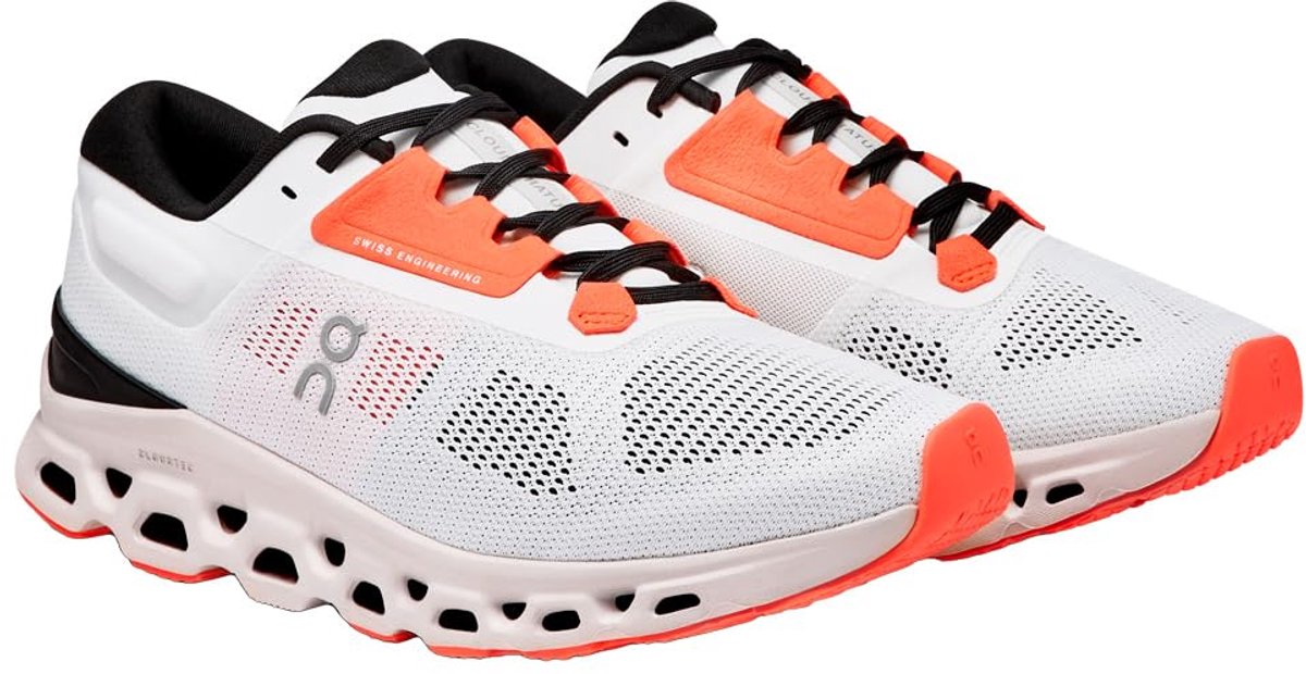 On Cloudstratus 3 - Hardloopschoenen - Dames - 38.5