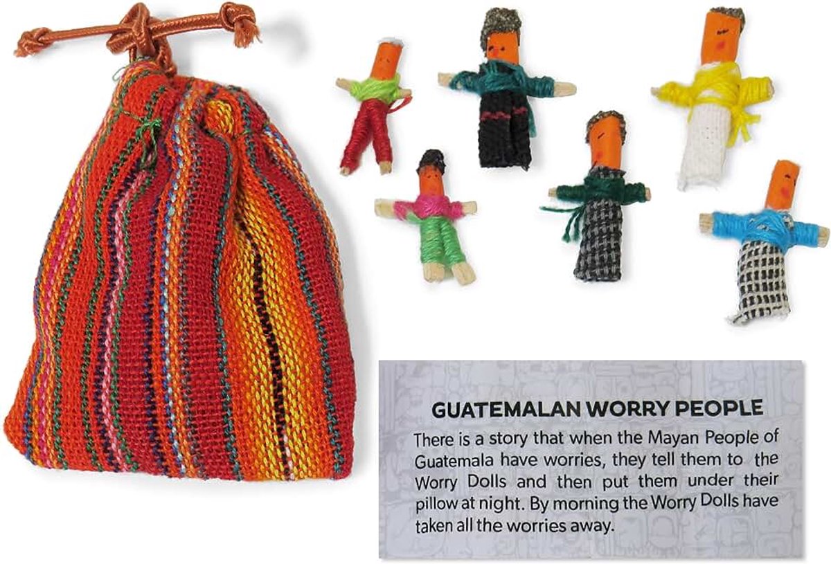Guatemalteeks, Beuel met 6 handgemaakte kleine poppen