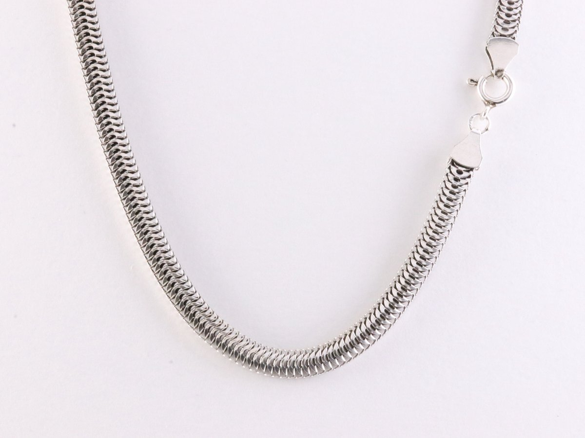 Fijne gevlochten zilveren ketting - lengte 47 cm