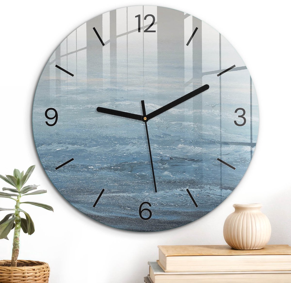 ArtPrintCave Blauw Glazen Klok - Wandklok 30 cm - Muurklok Rond - Kalme Oceaan Stille Wandklok - Natuur Wandklok Keuken - Zwarte Klokwijzers
