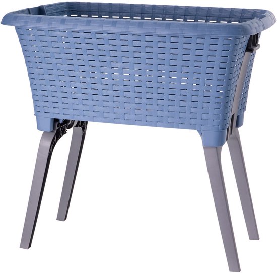 Panier à linge bleu en plastique avec un motif ajouré, sur pieds gris.